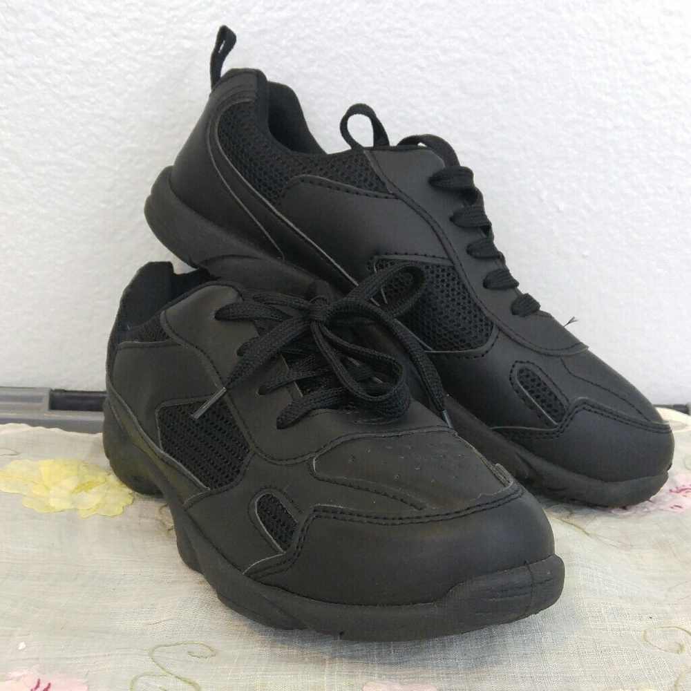 Toms one 4 one sport sneaker 40.5 Women 9.5 men 8